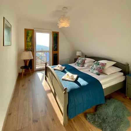 Klimatyczny Dom Z Widokiem Na Babia - Kominek I Ogrodzenie 펜션 *